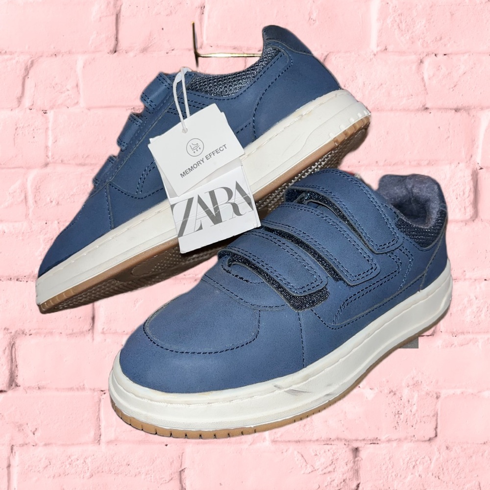 • Zara • Cap Toe Cotton Sneakers
